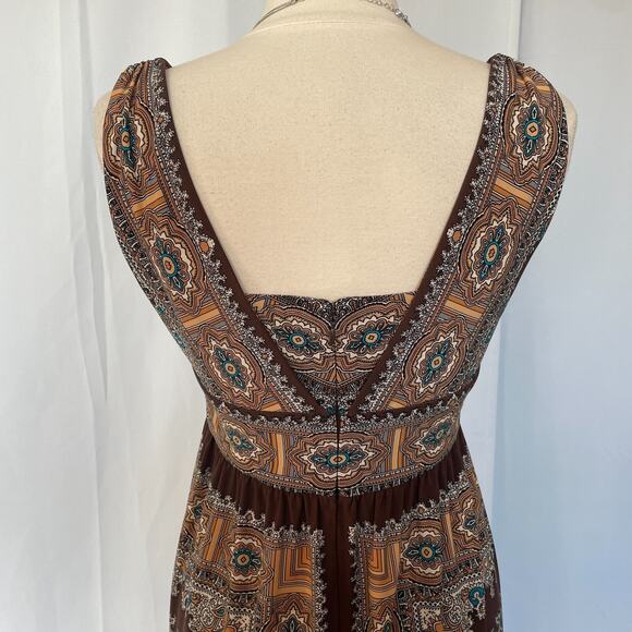 Sleeveless Dress Size 6 Brown Tan Brocade Paisley Stretch Empire Waist Boho Y2K - Picture 9 of 16